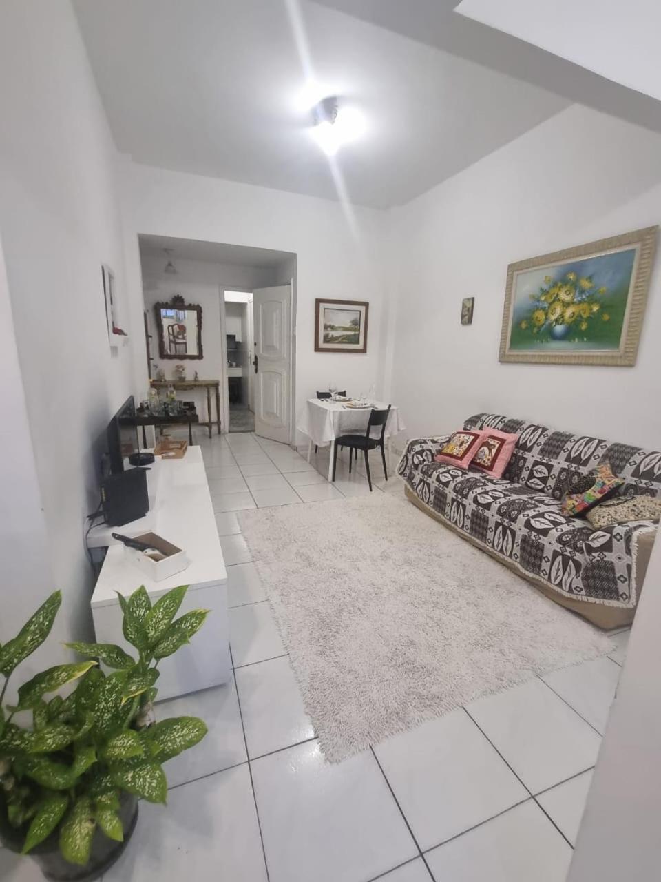 Seu Lugar Aconchegante No Leblon Apartamento
